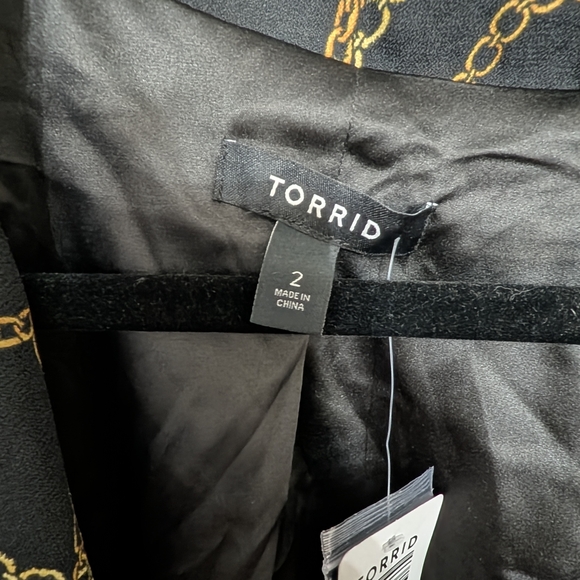 Chain Pattern Black and Gold Women's Top - Picture 2 of 4